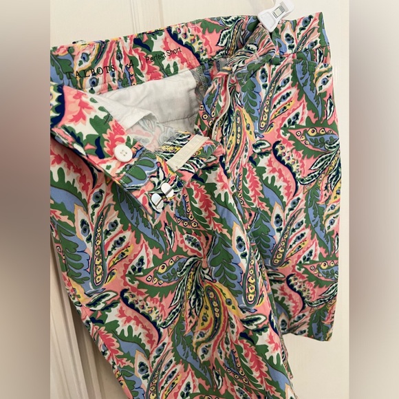 Talbots colourful short. Beautiful print. - Picture 4 of 9